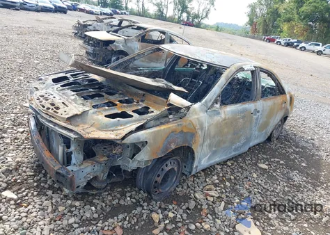 2007 Toyota Camry Le z USA, uszkodzony, nr VIN 4T1BE46K37U666150